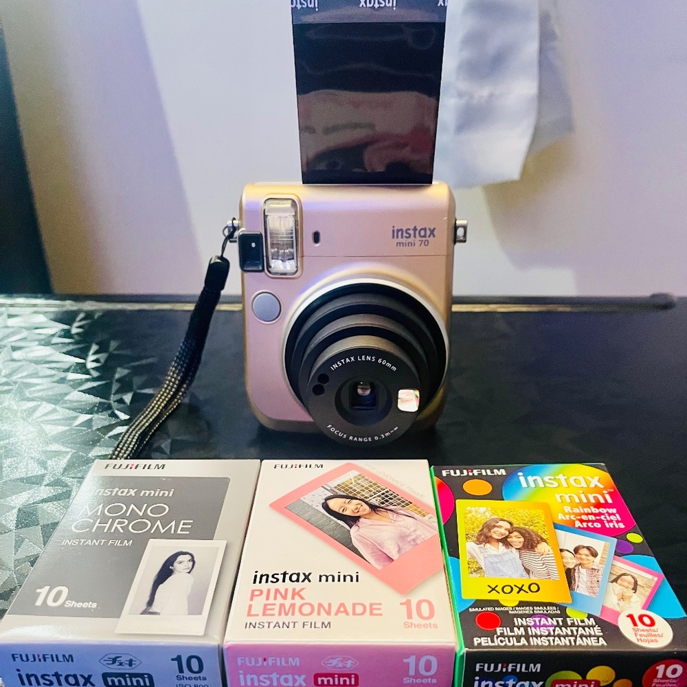 Fujifilm Instax mini 70 with extra film